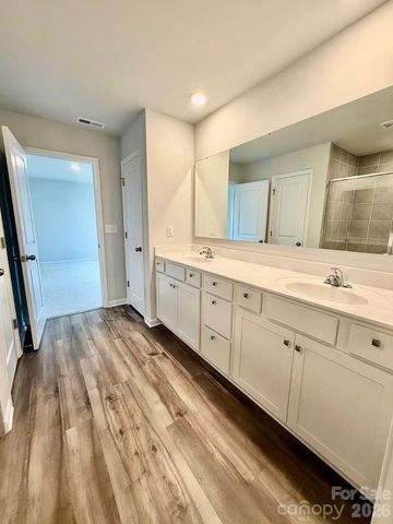 325 Johnston Drive, Pineville, NC 28134