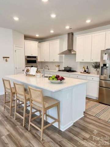 325 Johnston Drive, Pineville, NC 28134