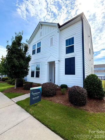 325 Johnston Drive, Pineville, NC 28134