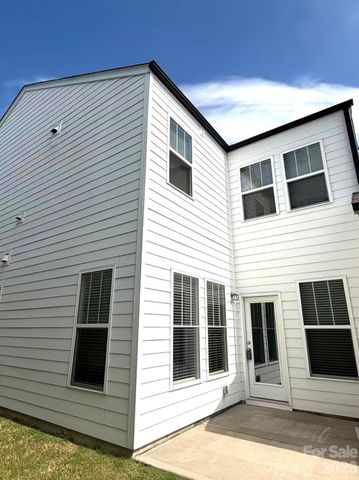 325 Johnston Drive, Pineville, NC 28134