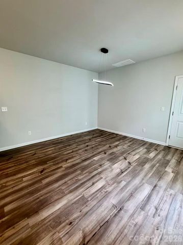 325 Johnston Drive, Pineville, NC 28134