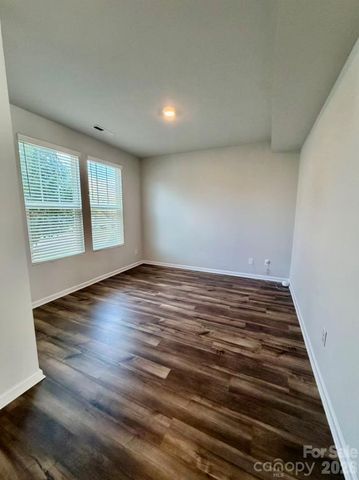 325 Johnston Drive, Pineville, NC 28134