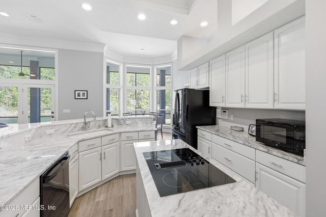 9911 CHELSEA LAKE Road, Jacksonville, FL 32256