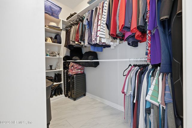 9911 CHELSEA LAKE Road, Jacksonville, FL 32256