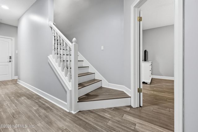 9911 CHELSEA LAKE Road, Jacksonville, FL 32256