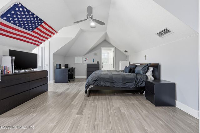 9911 CHELSEA LAKE Road, Jacksonville, FL 32256