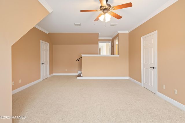 100 Roswell Crossing, Lafayette, LA 70508