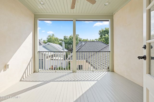 100 Roswell Crossing, Lafayette, LA 70508