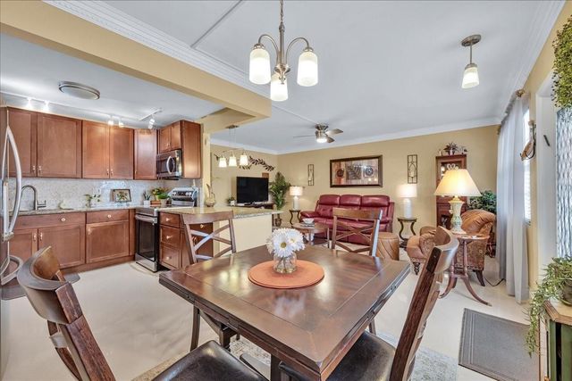 2047 WOLVERTON C, Boca Raton, FL 33434