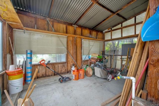 2301 Ivy Rd, Oceanside, CA 92054