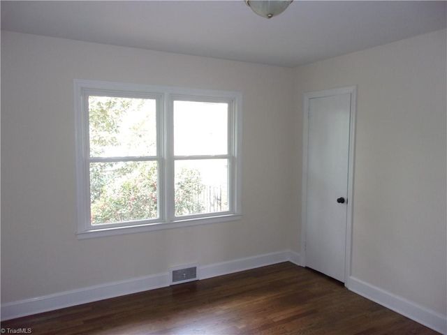 412 Peace Street, High Point, NC 27262