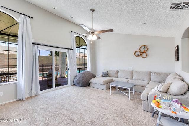 19215 N 11TH Place, Phoenix, AZ 85024