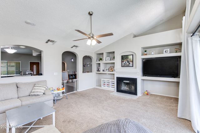 19215 N 11TH Place, Phoenix, AZ 85024
