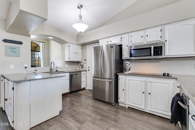 19215 N 11TH Place, Phoenix, AZ 85024