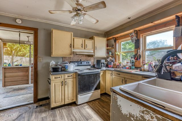 1131 Hill Street, Bristol, TN 37620