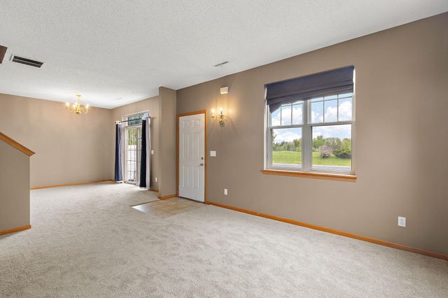 720 Princeton Avenue, Shakopee, MN 55379