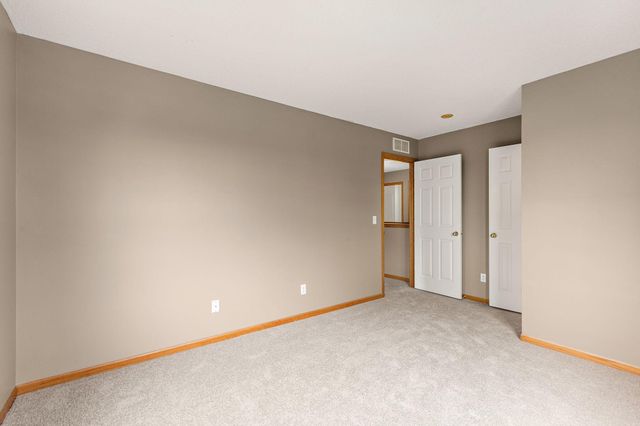 720 Princeton Avenue, Shakopee, MN 55379