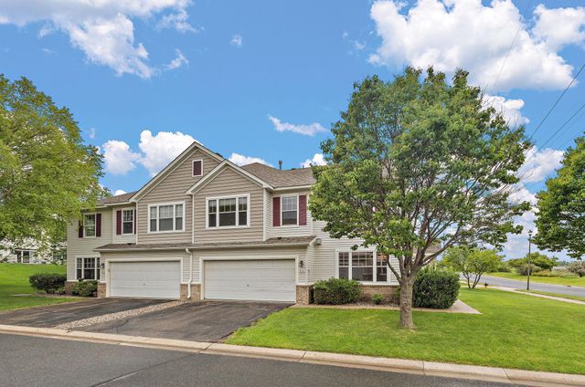 720 Princeton Avenue, Shakopee, MN 55379
