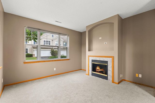 720 Princeton Avenue, Shakopee, MN 55379