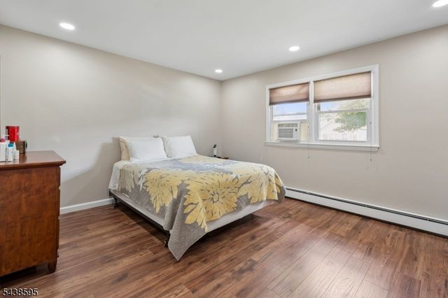 38 Rossiter Ave, Paterson City, NJ 07502