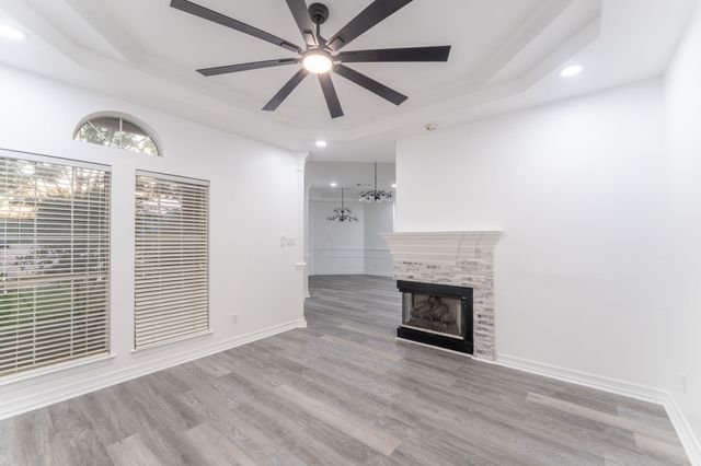 5709 Hidden Oaks Drive, Colleyville, TX 76034