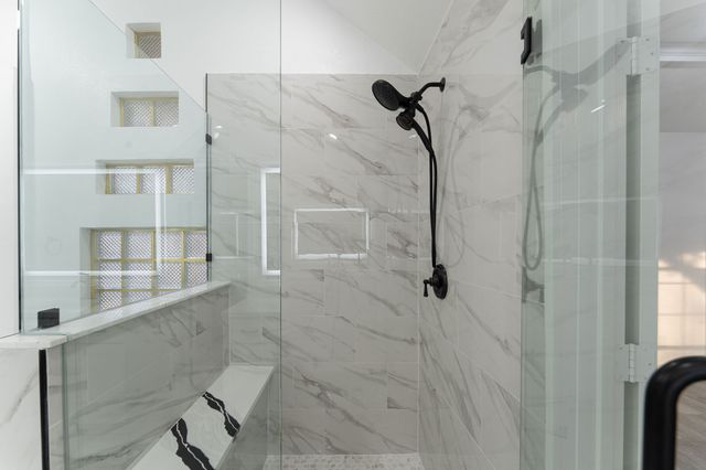 5709 Hidden Oaks Drive, Colleyville, TX 76034