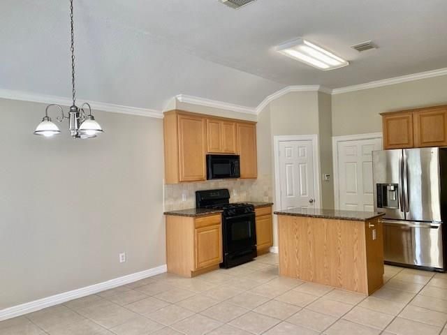 2811 Cresthollow Lane, Houston, TX 77082