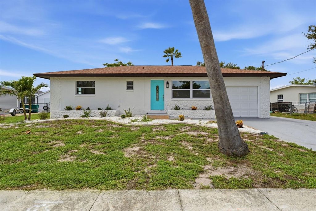178 DOWLING AVENUE NE, Port Charlotte, FL 33952