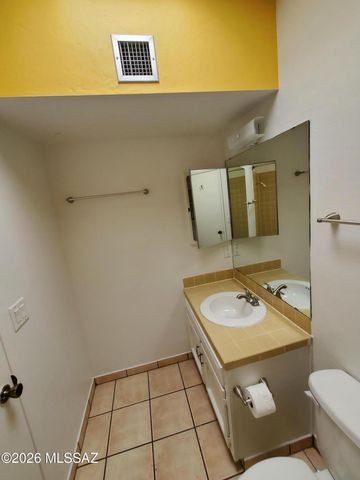 4145 N Via Villas, Tucson, AZ 85719