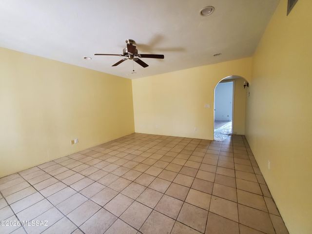 4145 N Via Villas, Tucson, AZ 85719