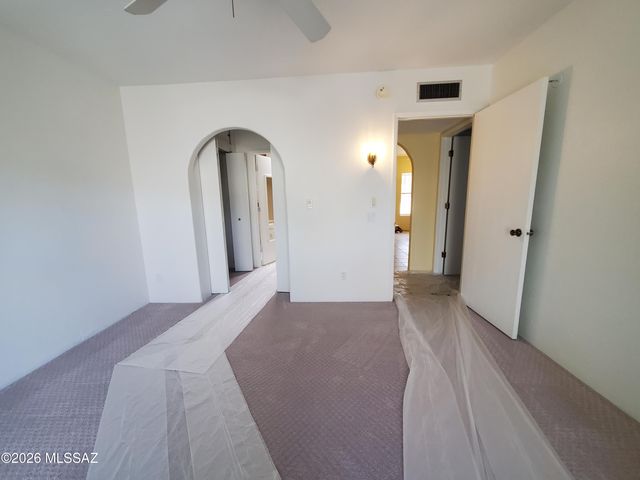 4145 N Via Villas, Tucson, AZ 85719