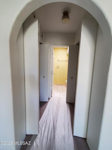 4145 N Via Villas, Tucson, AZ 85719