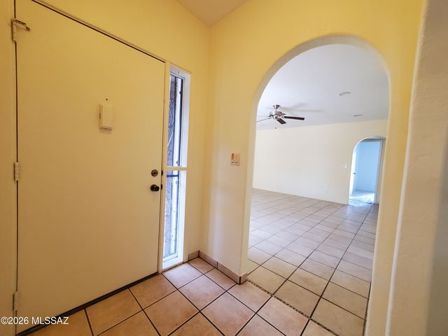 4145 N Via Villas, Tucson, AZ 85719