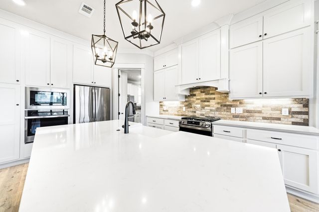 75 Daly Drive, Cabot, AR 72023