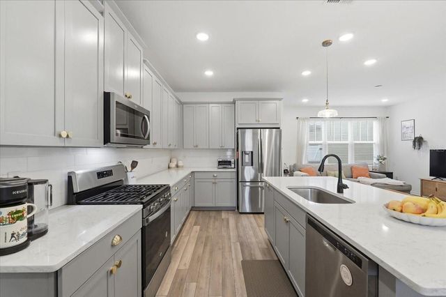 2253 CELEBRATION BOULEVARD, Celebration, FL 34747
