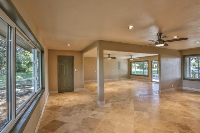 14114 Highway 36, Needville, TX 77461