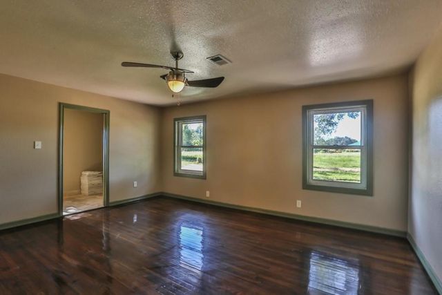 14114 Highway 36, Needville, TX 77461