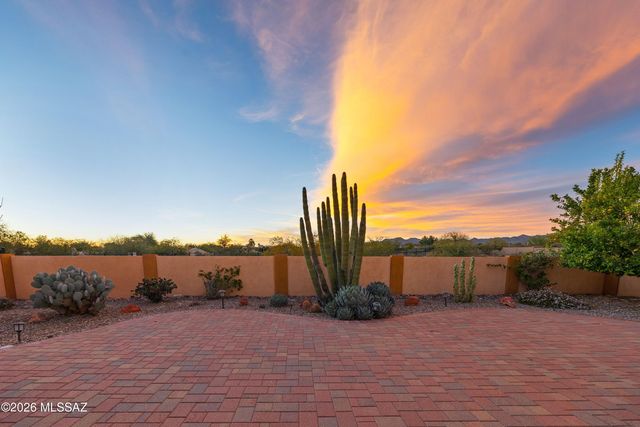 11361 N Canada Creek Drive, Tucson, AZ 85737
