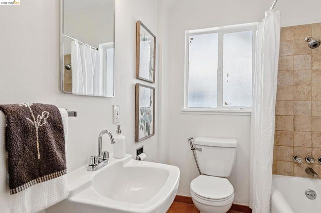 2638 Warring St A, Berkeley, CA 94704