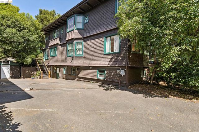 2638 Warring St A, Berkeley, CA 94704