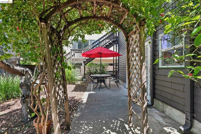 2638 Warring St A, Berkeley, CA 94704
