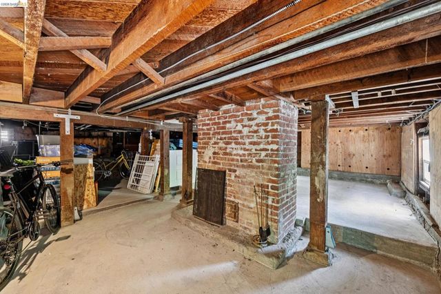 2638 Warring St A, Berkeley, CA 94704