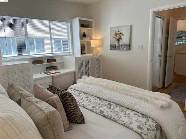 2638 Warring St A, Berkeley, CA 94704