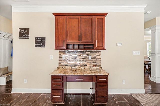2506 Copperleaf Court, High Point, NC 27265