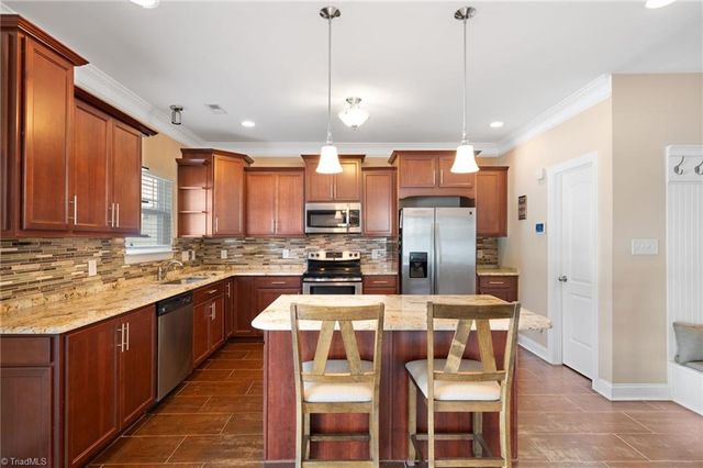 2506 Copperleaf Court, High Point, NC 27265