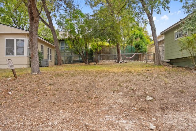 3208 Duval ST, Austin, TX 78705