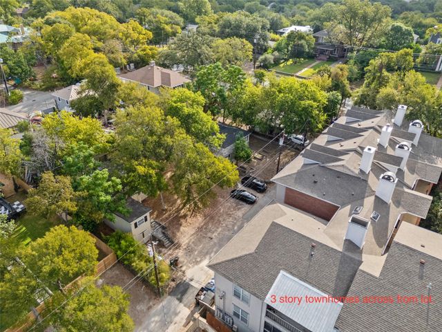 3208 Duval ST, Austin, TX 78705
