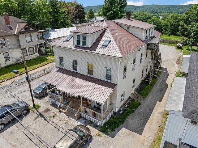 2733 Dartmouth College Highway, Haverhill, NH 03774