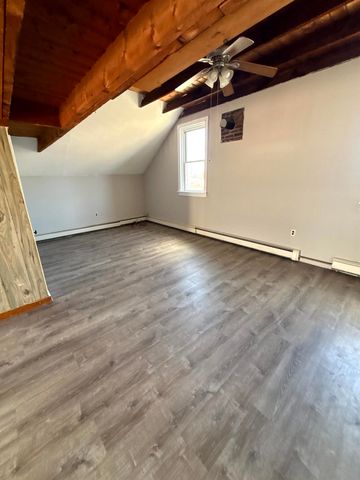 2733 Dartmouth College Highway, Haverhill, NH 03774