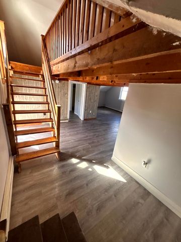 2733 Dartmouth College Highway, Haverhill, NH 03774